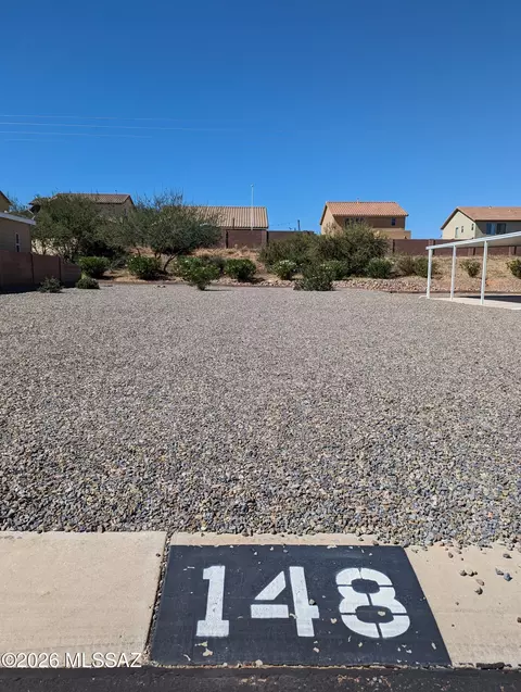 1030 S Barrel Cactus Rdg #148, Benson, AZ 85602