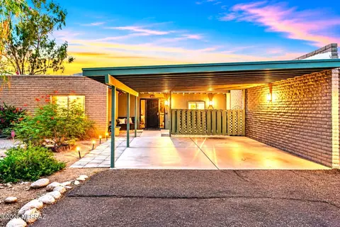 109 E Mountain Morning Dr, Tucson, AZ 85704