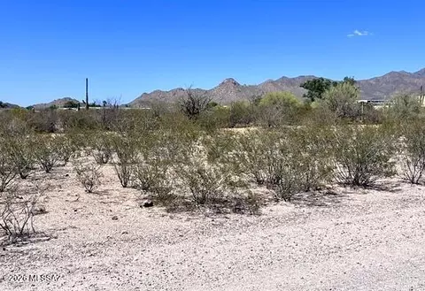 12000 W Desert Oasis Trl, Tucson, AZ 85743