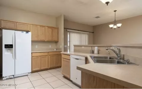 Kitchen - 10193 E Windtalker Rd, Hereford, AZ 85615 photo 1 of 1