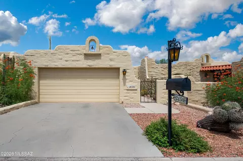 2450 W Tucana St, Tucson, AZ 85745