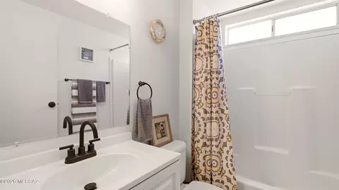 Bath - 13311 E Rex Molly Rd, Vail, AZ 85641 photo 1 of 3
