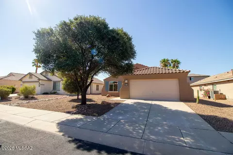 7699 W August Moon Pl, Tucson, AZ 85743