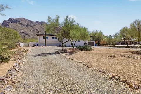 9140 N Shadow Mountain Dr, Oro Valley, AZ 85704