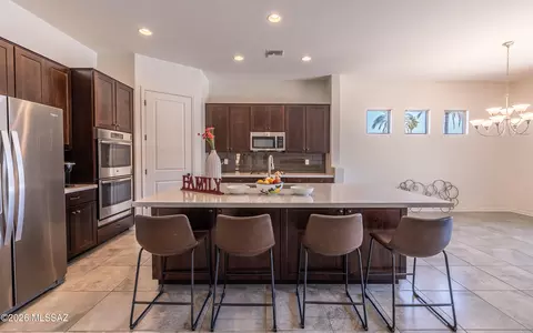 Kitchen - 8881 E Wright School Loop, Tucson, AZ 85715 photo 2 of 7
