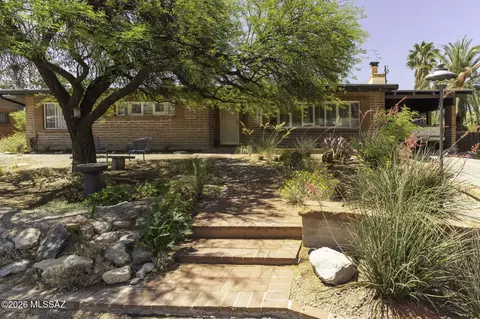 Exterior - 5714 E 6th St, Tucson, AZ 85711 photo 2 of 8