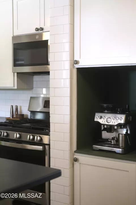 Kitchen - 5714 E 6th St, Tucson, AZ 85711 photo 1 of 3