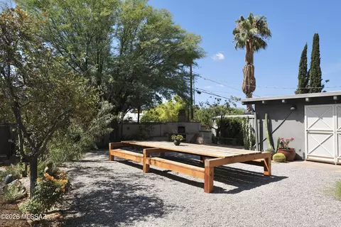 Exterior - 5714 E 6th St, Tucson, AZ 85711 photo 8 of 8