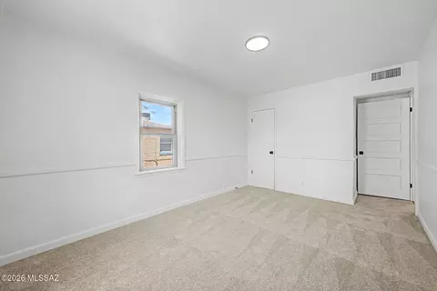 Bedroom - 4155 E Montecito St, Tucson, AZ 85711 photo 4 of 7