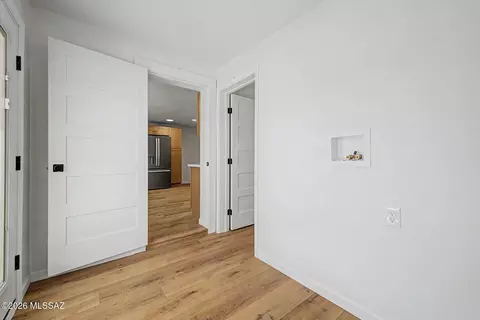 Entry Way - 4155 E Montecito St, Tucson, AZ 85711 photo 1 of 1