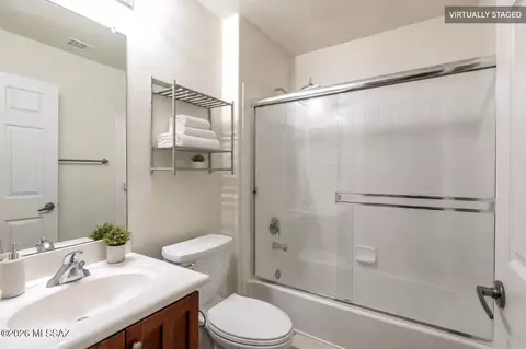 Bath - 14024 E Fairway Bluff Ct, Vail, AZ 85641 photo 5 of 5