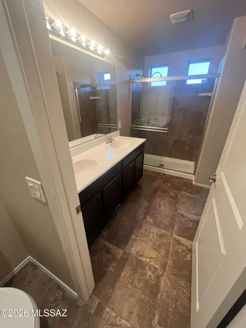 Bath - 241 E Imperial Ct, Vail, AZ 85641 photo 4 of 4