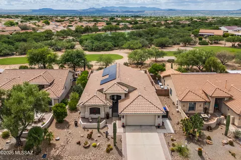 995 N Rams Head Rd, Green Valley, AZ 85614