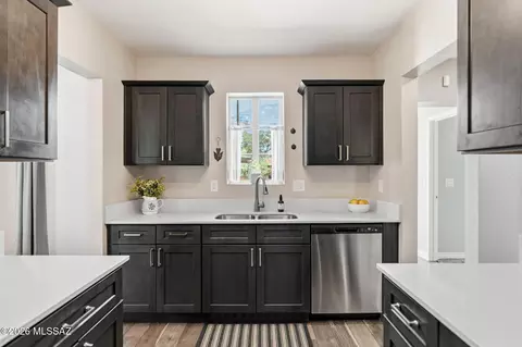 Kitchen - 1824 Edison St, Tucson, AZ 85719 photo 1 of 3