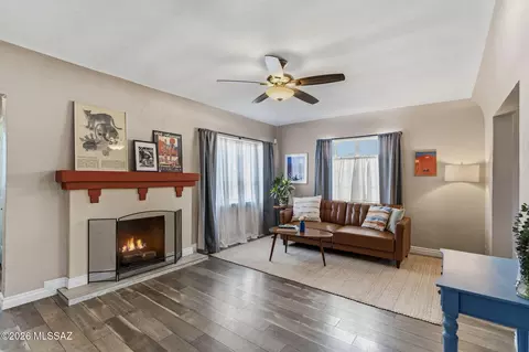Living - 1824 Edison St, Tucson, AZ 85719 photo 1 of 1