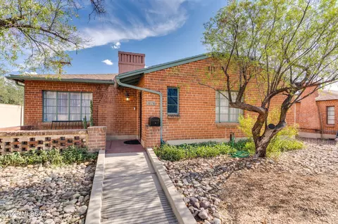 Exterior - 1824 Edison St, Tucson, AZ 85719 photo 2 of 10