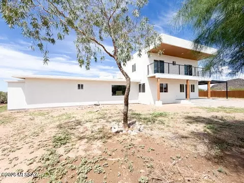 9110 W Lambert Ln, Marana, AZ 85653