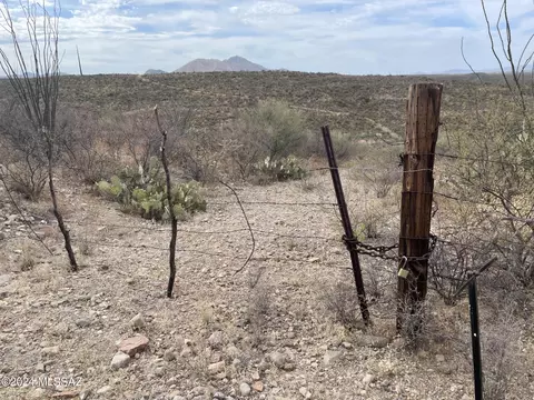 00 E Unnamed Rd, Tubac, AZ 85646