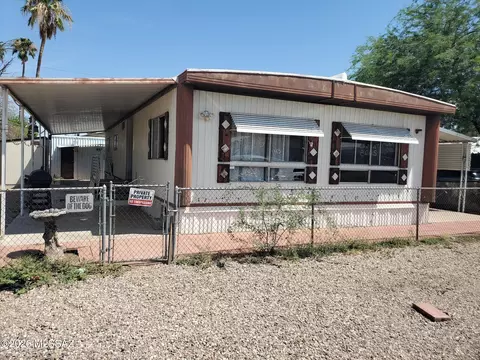 2948 W Carnauba St, Tucson, AZ 85705