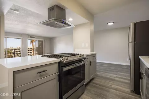 425 W Paseo Redondo #2K, Tucson, AZ 85701