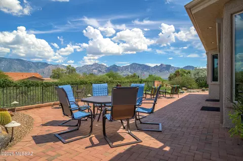 14192 N Biltmore Dr, Oro Valley, AZ 85755