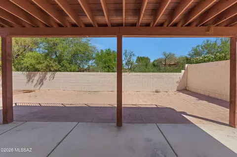 Exterior - 461 E Covered Wagon Dr, Tucson, AZ 85704 photo 3 of 5