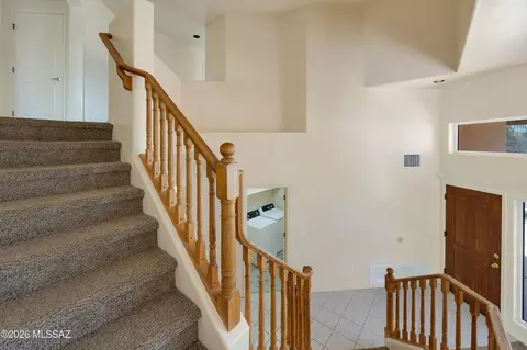 Entry Way - 461 E Covered Wagon Dr, Tucson, AZ 85704 photo 3 of 5