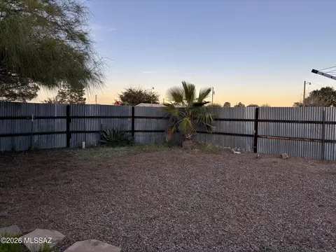 Exterior - 119 4th St, Bowie, AZ 85605 photo 4 of 7
