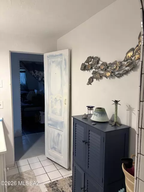 Bath - 119 4th St, Bowie, AZ 85605 photo 1 of 3