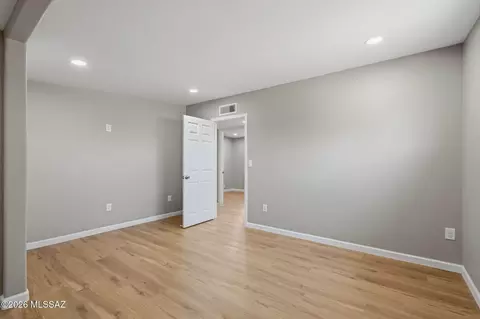 Other - 10 E Corona Rd, Tucson, AZ 85756 photo 11 of 13