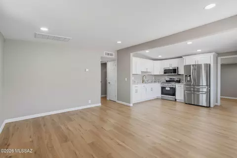 Living - 10 E Corona Rd, Tucson, AZ 85756 photo 5 of 6