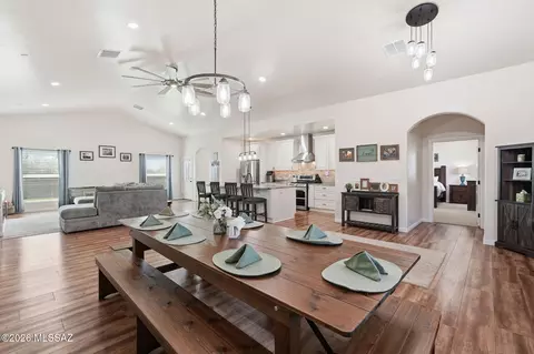 5949 W Rocky Rd, Tucson, AZ 85742