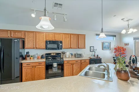 Kitchen - 61033 E Forelock Pl, Tucson, AZ 85739 photo 2 of 3