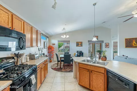 Kitchen - 61033 E Forelock Pl, Tucson, AZ 85739 photo 3 of 3
