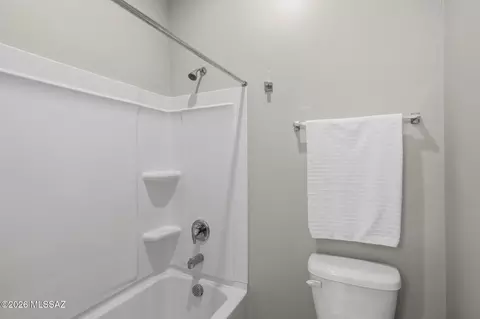 Bath - 14589 E Sands Ranch Rd, Vail, AZ 85641 photo 1 of 3