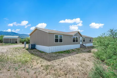 33876 S Lindell Ln, Oracle, AZ 85623