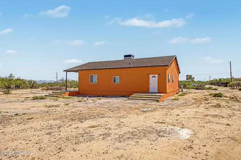 8895 S Marstellar Rd, Tucson, AZ 85736