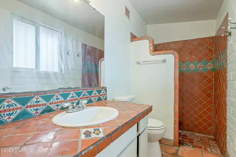 Bath - 8701 E Baker St, Tucson, AZ 85710 photo 3 of 3