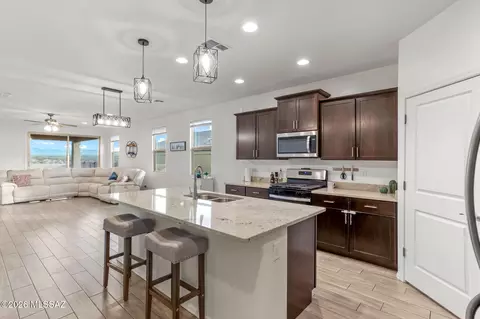 Kitchen - 14070 E Red Pine Pl, Vail, AZ 85641 photo 1 of 5