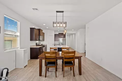Dining - 14070 E Red Pine Pl, Vail, AZ 85641 photo 2 of 2
