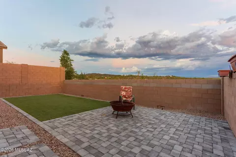 Exterior - 14070 E Red Pine Pl, Vail, AZ 85641 photo 2 of 7