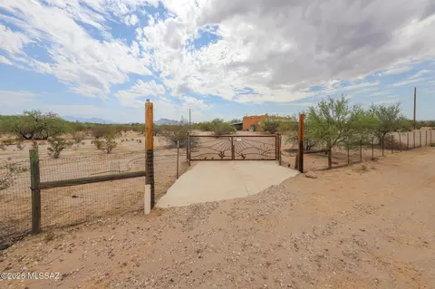 17353 W Manville Rd, Marana, AZ 85653