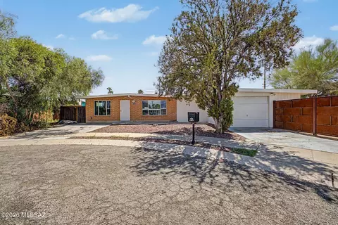 Other - 7102 E 33rd Pl, Tucson, AZ 85710 photo 3 of 10