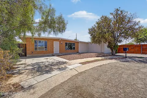 Other - 7102 E 33rd Pl, Tucson, AZ 85710 photo 6 of 10