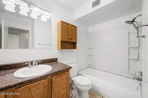 Bath - 7102 E 33rd Pl, Tucson, AZ 85710 photo 2 of 2