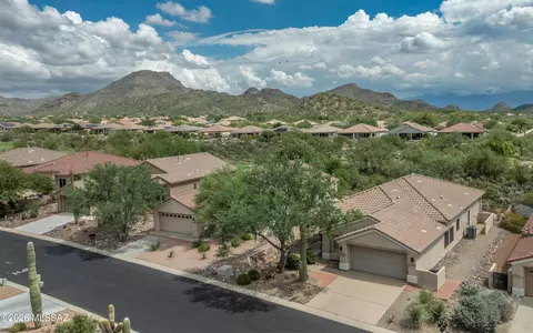 13422 N Sunset Mesa Dr, Marana, AZ 85658