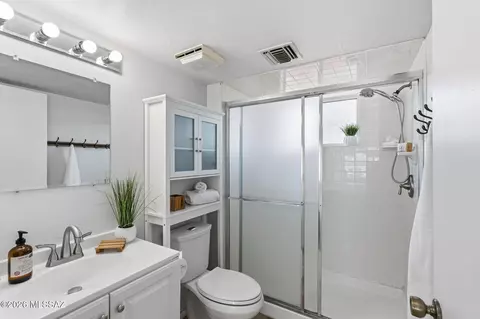 Bath - 2212 E 9th St, Tucson, AZ 85719 photo 5 of 5
