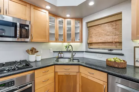 Kitchen - 2212 E 9th St, Tucson, AZ 85719 photo 6 of 6