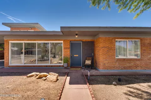 Exterior - 2212 E 9th St, Tucson, AZ 85719 photo 2 of 9