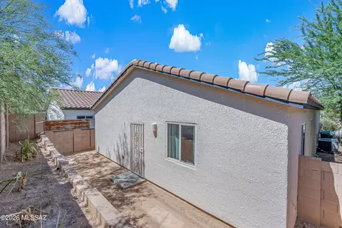 Exterior - 7155 S Vuelta Silueta, Tucson, AZ 85756 photo 5 of 5